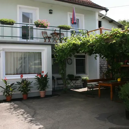 Casa de hóspedes Pock Tieschen